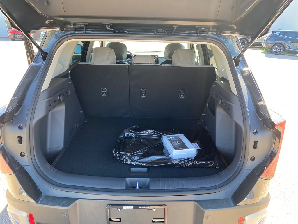 2027 Kia Seltos LX | Cam | USB | HtdSeats | Warranty to 2031 in Amherst, Nova Scotia - 50 - w1024h768px