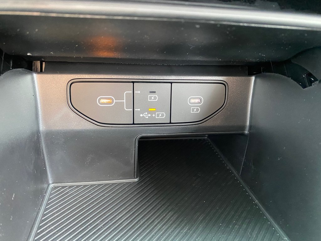 2026 Kia Sorento Hybrid LX | HEV | Cam | USB | HtdSeats | Warranty to 2034 in Amherst, Nova Scotia - 40 - w1024h768px