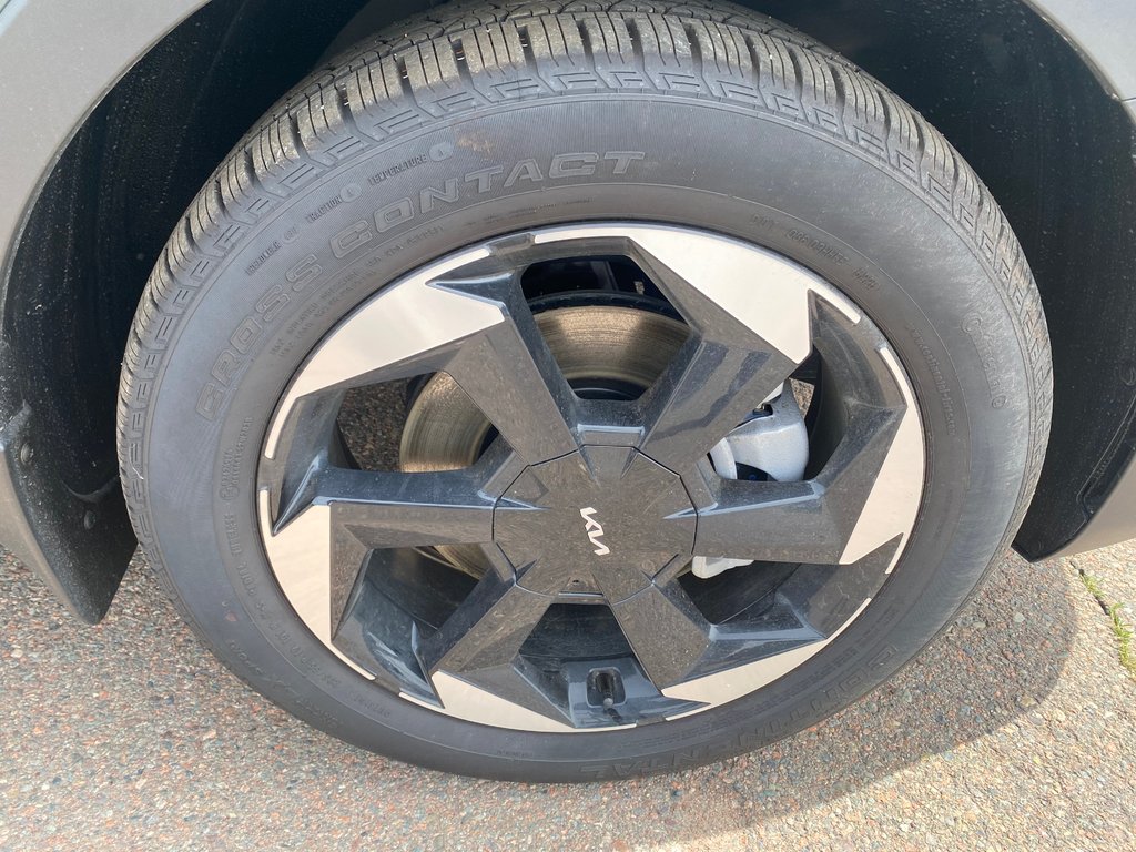 2026 Kia Sorento Hybrid LX | HEV | Cam | USB | HtdSeats | Warranty to 2034 in Amherst, Nova Scotia - 10 - w1024h768px