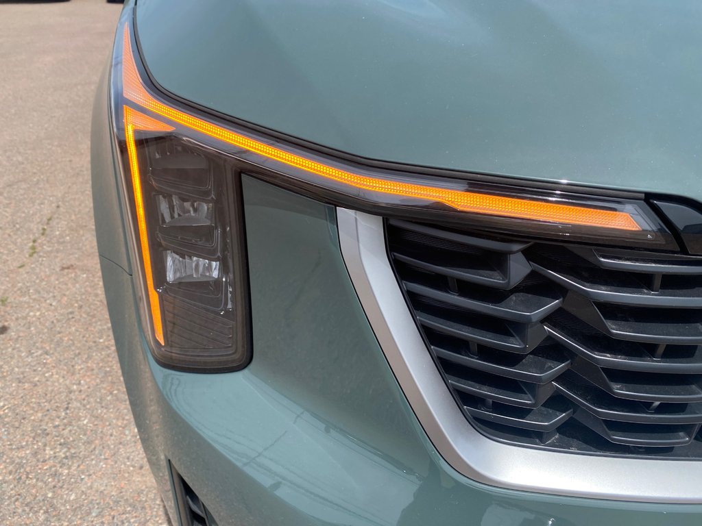 2026 Kia Sorento Hybrid LX | HEV | Cam | USB | HtdSeats | Warranty to 2034 in Amherst, Nova Scotia - 15 - w1024h768px