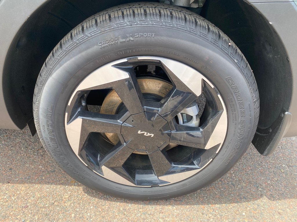 2026 Kia Sorento Hybrid LX | HEV | Cam | USB | HtdSeats | Warranty to 2034 in Amherst, Nova Scotia - 12 - w1024h768px
