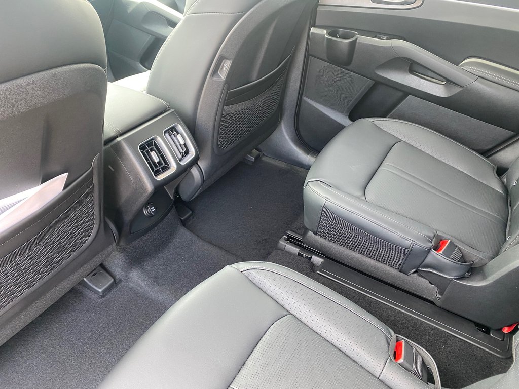 2026 Kia Sorento Hybrid EX | HEV | Leather | Cam | USB | Warranty to 2034 in Amherst, Nova Scotia - 46 - w1024h768px