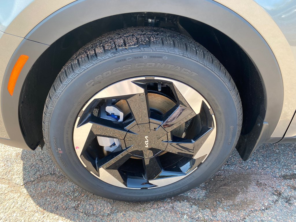 2026 Kia Sorento Hybrid LX | HEV | Cam | USB | HtdSeats | Warranty to 2034 in Amherst, Nova Scotia - 16 - w1024h768px