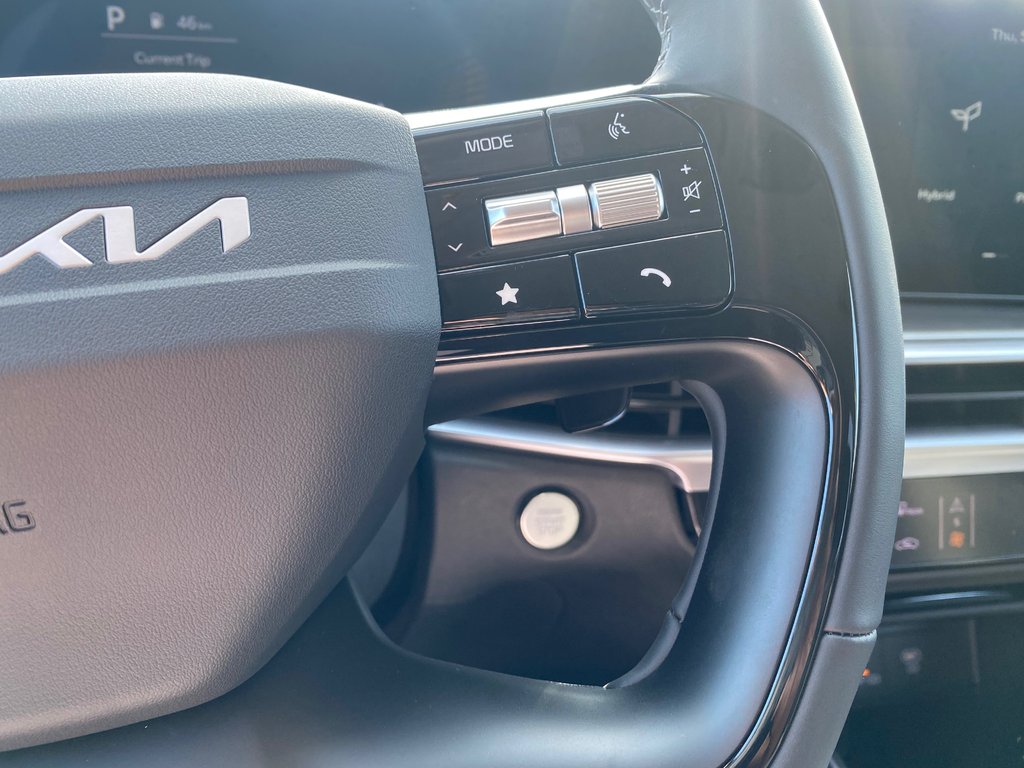 2026 Kia Sorento Hybrid LX | HEV | Cam | USB | HtdSeats | Warranty to 2034 in Amherst, Nova Scotia - 35 - w1024h768px
