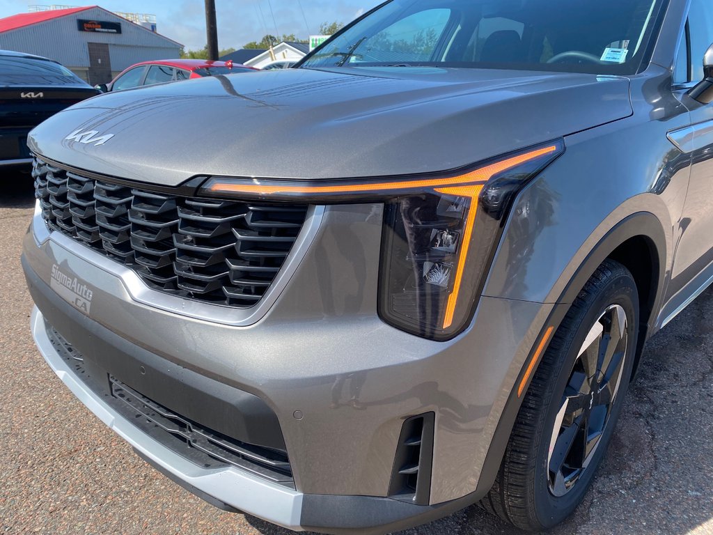 2026 Kia Sorento Hybrid LX | HEV | Cam | USB | HtdSeats | Warranty to 2034 in Amherst, Nova Scotia - 15 - w1024h768px