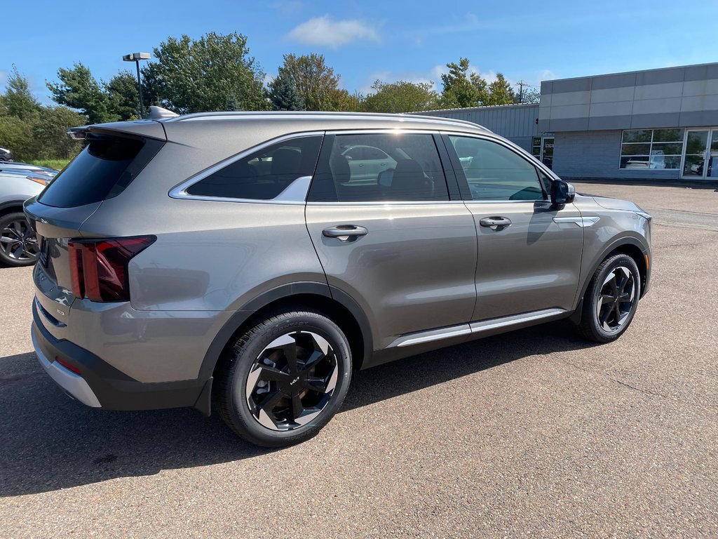 2026 Kia Sorento Hybrid LX | HEV | Cam | USB | HtdSeats | Warranty to 2034 in Amherst, Nova Scotia - 10 - w1024h768px