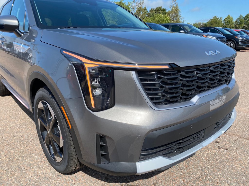 2026 Kia Sorento Hybrid LX | HEV | Cam | USB | HtdSeats | Warranty to 2034 in Amherst, Nova Scotia - 14 - w1024h768px