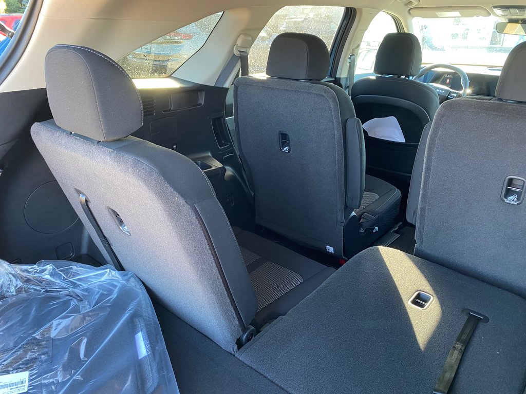 2027 Kia Sorento Hybrid LX | HEV | Cam | USB | HtdSeats | Warranty to 2034 in Amherst, Nova Scotia - 46 - w1024h768px