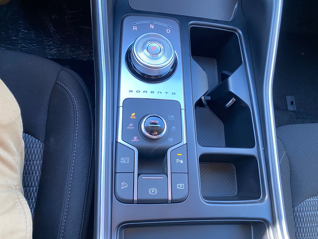 2027 Kia Sorento Hybrid LX | HEV | Cam | USB | HtdSeats | Warranty to 2034 in Amherst, Nova Scotia - 29 - w1024h768px