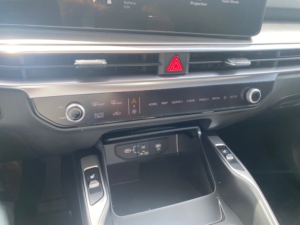 2026 Kia Sorento Plug-In Hybrid LX | PHEV | Cam | USB | HtdSeat | Warranty to 2034 in Amherst, Nova Scotia - 44 - w1024h768px
