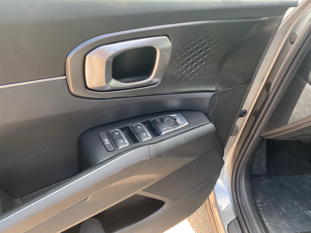 2026 Kia Sorento Plug-In Hybrid LX | PHEV | Cam | USB | HtdSeat | Warranty to 2034 in Amherst, Nova Scotia - 32 - w1024h768px