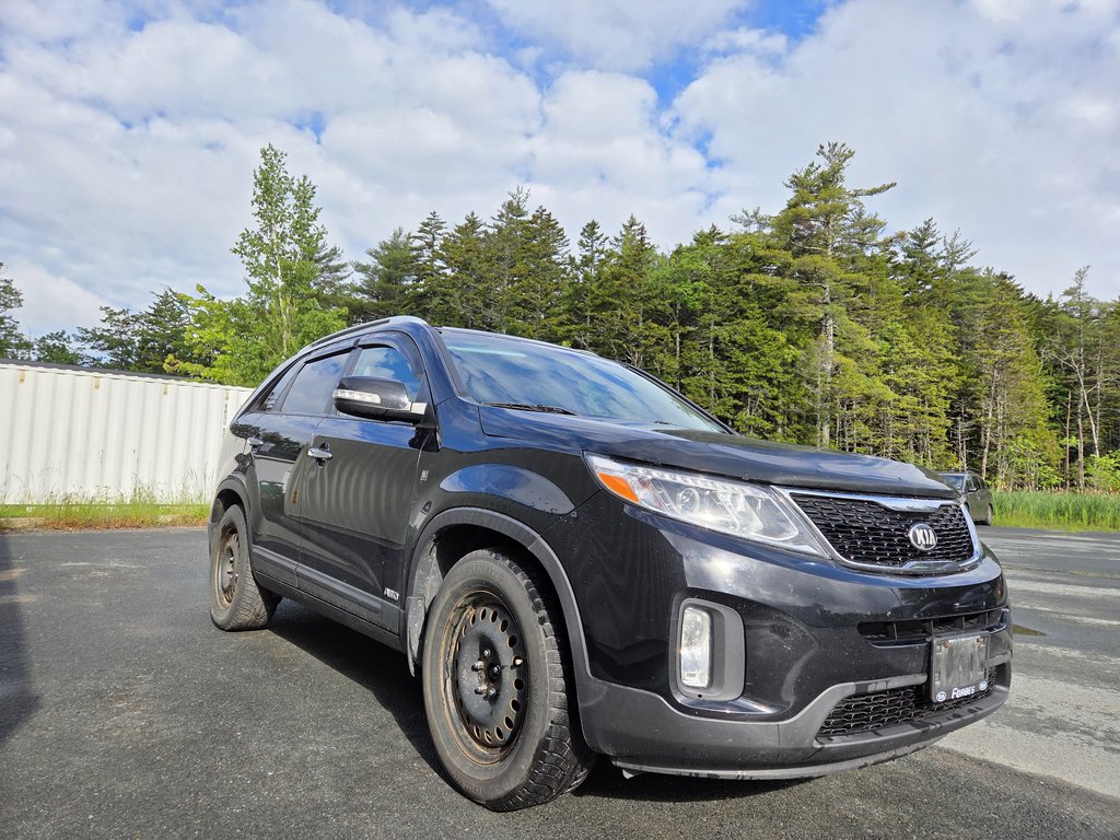 2015 Kia Sorento EX | Leather | Cam | USB | HtdWheel | Bluetooth in Amherst, Nova Scotia - 44 - w1024h768px