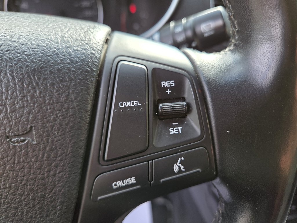 2015 Kia Sorento EX | Leather | Cam | USB | HtdWheel | Bluetooth in Amherst, Nova Scotia - 25 - w1024h768px