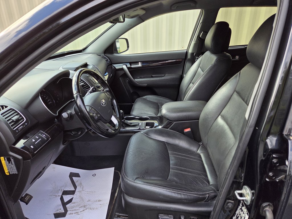 2015 Kia Sorento EX | Leather | Cam | USB | HtdWheel | Bluetooth in Amherst, Nova Scotia - 10 - w1024h768px