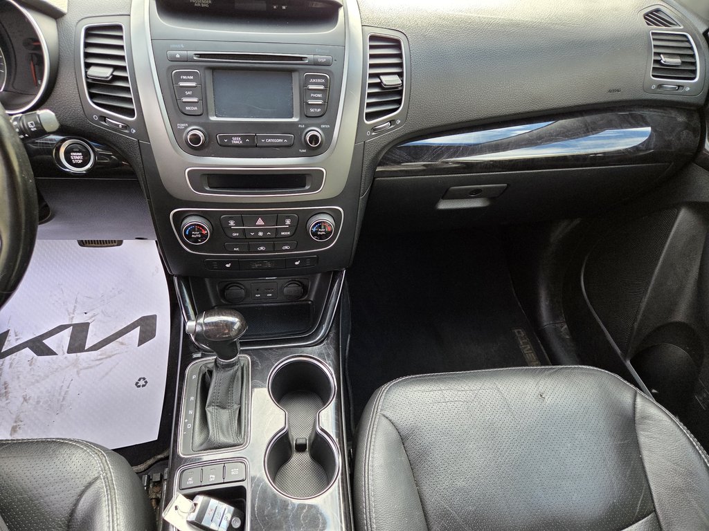 2015 Kia Sorento EX | Leather | Cam | USB | HtdWheel | Bluetooth in Amherst, Nova Scotia - 13 - w1024h768px