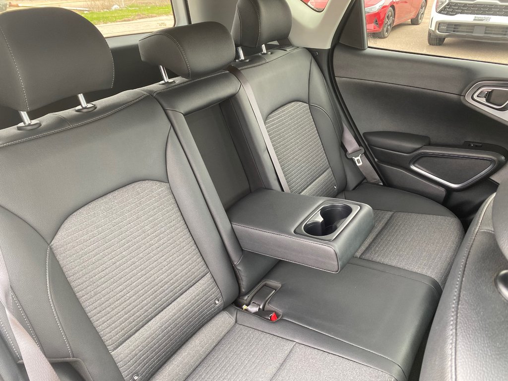 Kia Soul EX+ | SunRoof | Cam | HtdWheel | Warranty to 2028 2022 à Hebbville, Nouvelle-Écosse - 16 - w1024h768px