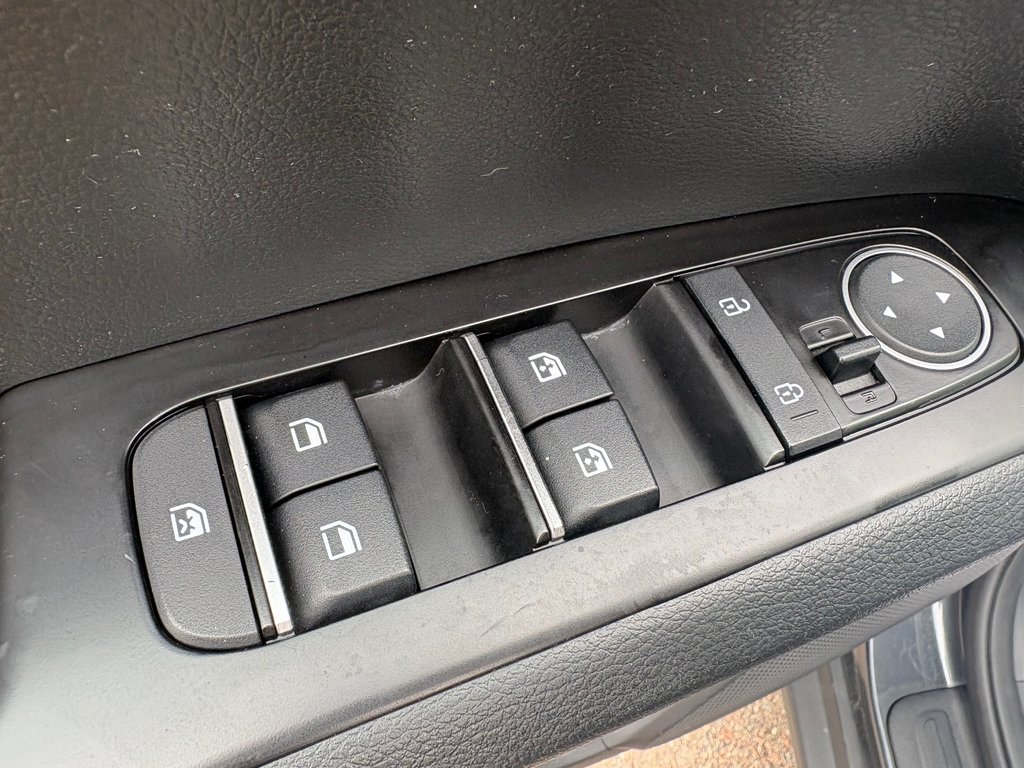 2023 Kia Soul EX+ | SunRoof | Cam | HtdWheel | Warranty to 2028 in Bridgewater, New Brunswick - 63 - w1024h768px