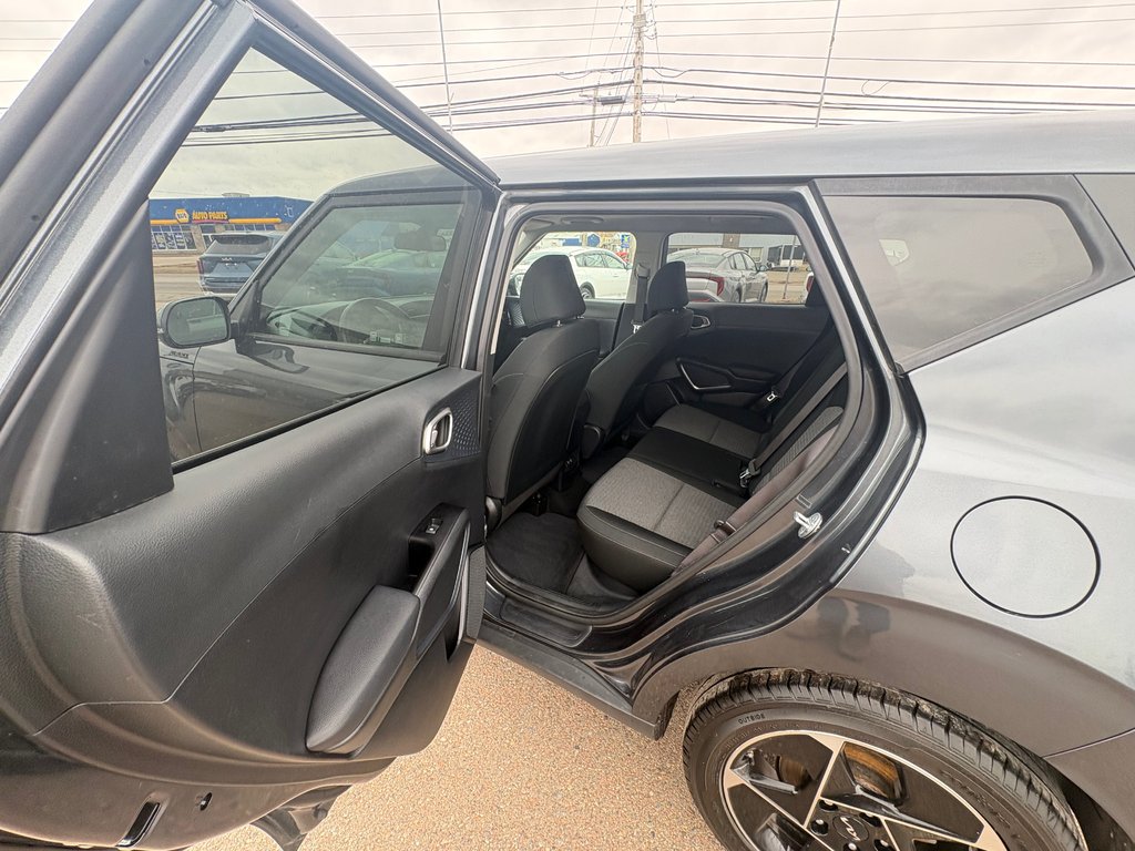 2023 Kia Soul EX+ | SunRoof | Cam | HtdWheel | Warranty to 2028 in Bridgewater, New Brunswick - 28 - w1024h768px