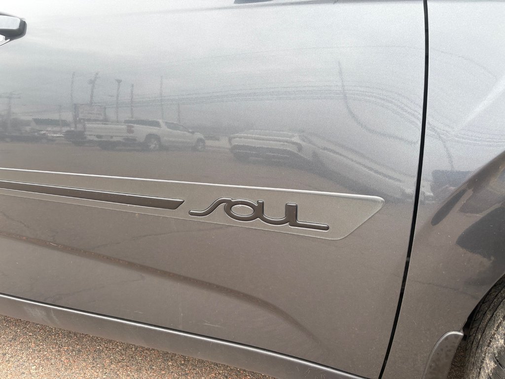 2023 Kia Soul EX+ | SunRoof | Cam | HtdWheel | Warranty to 2028 in Bridgewater, New Brunswick - 12 - w1024h768px