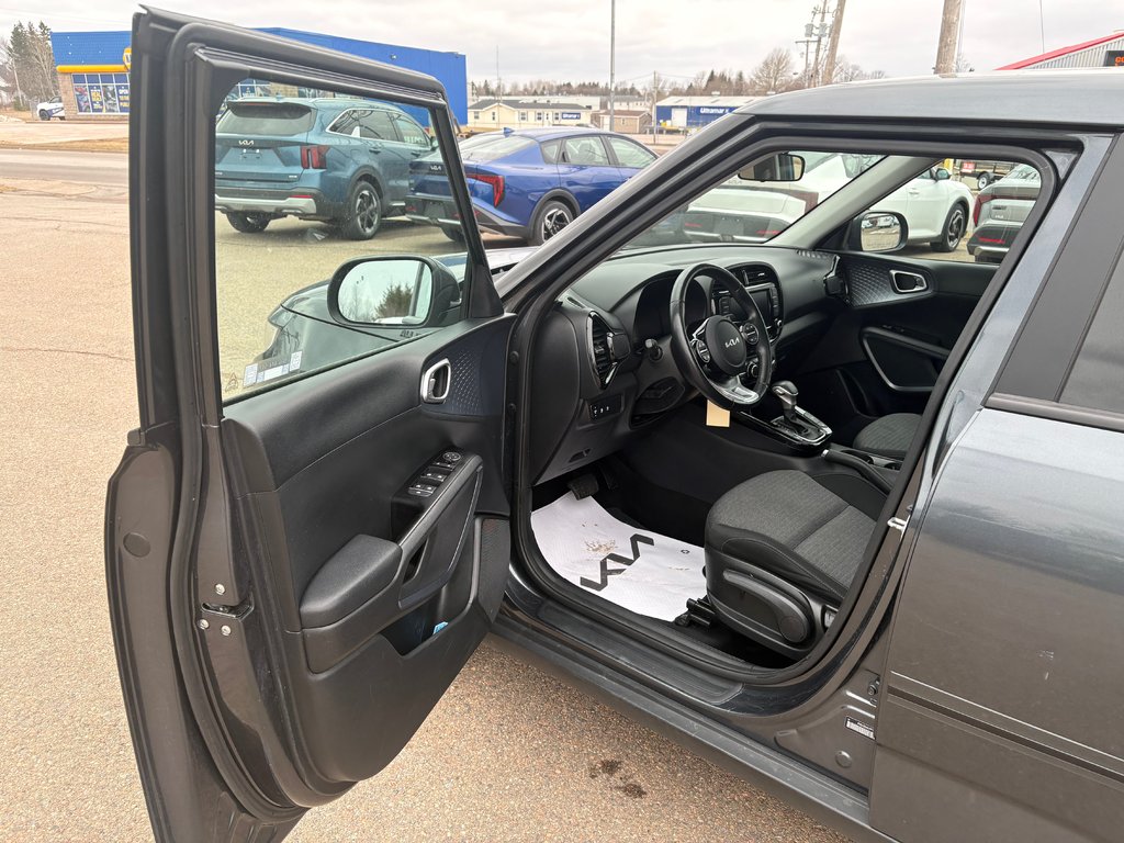 2023 Kia Soul EX+ | SunRoof | Cam | HtdWheel | Warranty to 2028 in Bridgewater, New Brunswick - 25 - w1024h768px