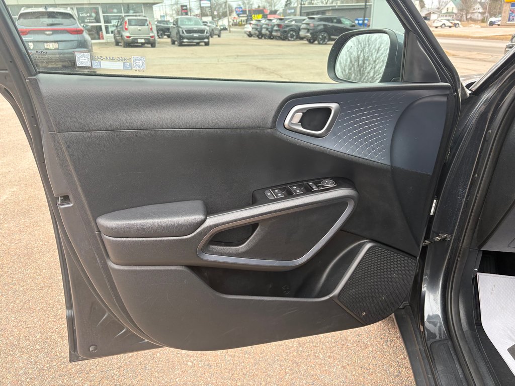 2023 Kia Soul EX+ | SunRoof | Cam | HtdWheel | Warranty to 2028 in Bridgewater, New Brunswick - 26 - w1024h768px