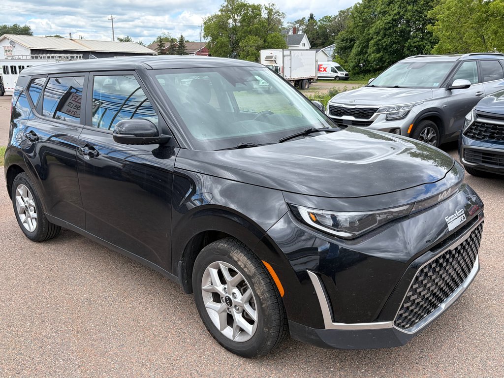 2023 Kia Soul EX | Cam | USB | HtdWheel | Warranty to 2028 in Amherst, Nova Scotia - 1 - w1024h768px