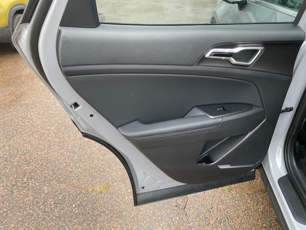 Kia Sportage Hybrid EX | HEV | Leather | Cam | USB | Warranty to 2034 2027 à Hebbville, Nouvelle-Écosse - 40 - w1024h768px