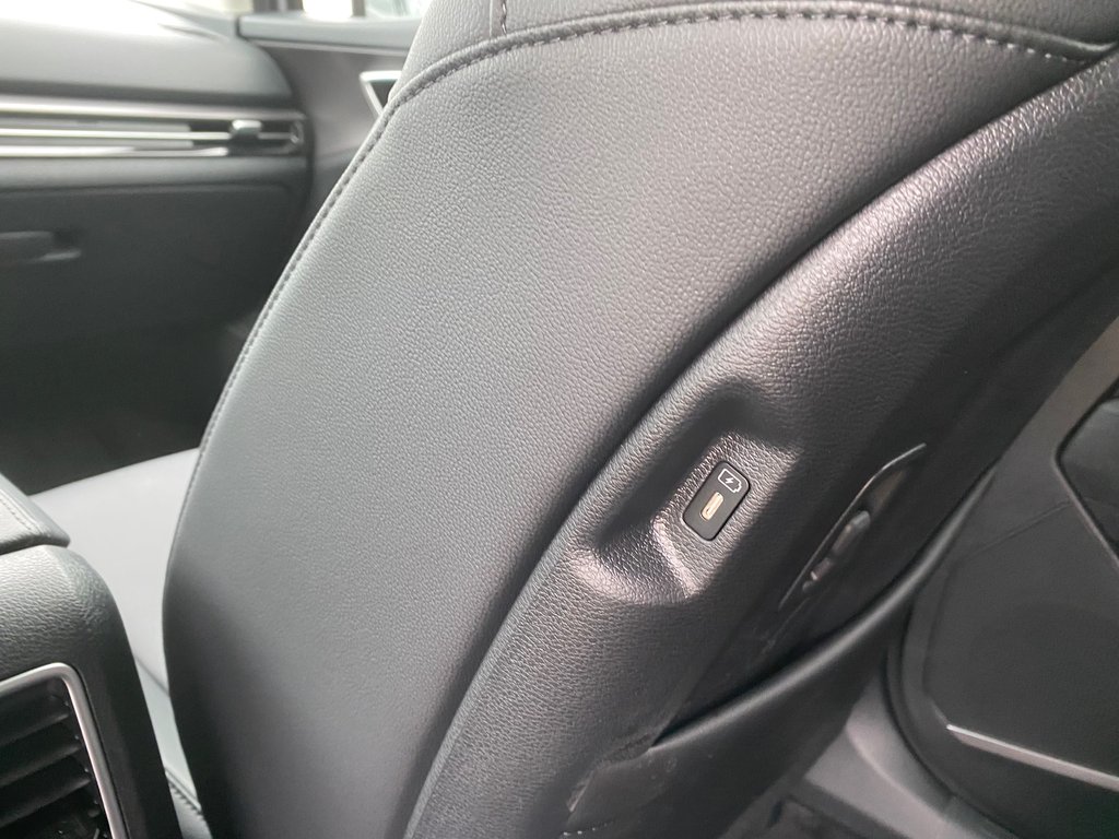 Kia Sportage Hybrid EX | HEV | Leather | Cam | USB | Warranty to 2034 2027 à Hebbville, Nouvelle-Écosse - 43 - w1024h768px