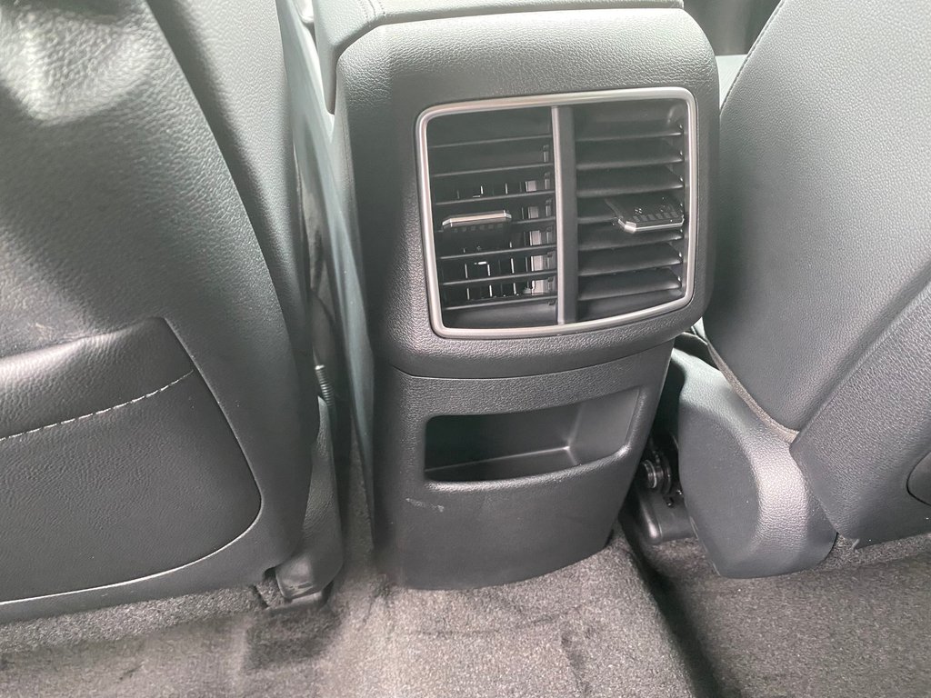 Kia Sportage Hybrid EX | HEV | Leather | Cam | USB | Warranty to 2034 2027 à Hebbville, Nouvelle-Écosse - 44 - w1024h768px