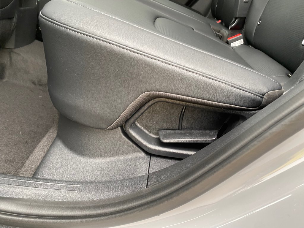 Kia Sportage Hybrid EX | HEV | Leather | Cam | USB | Warranty to 2034 2027 à Hebbville, Nouvelle-Écosse - 39 - w1024h768px