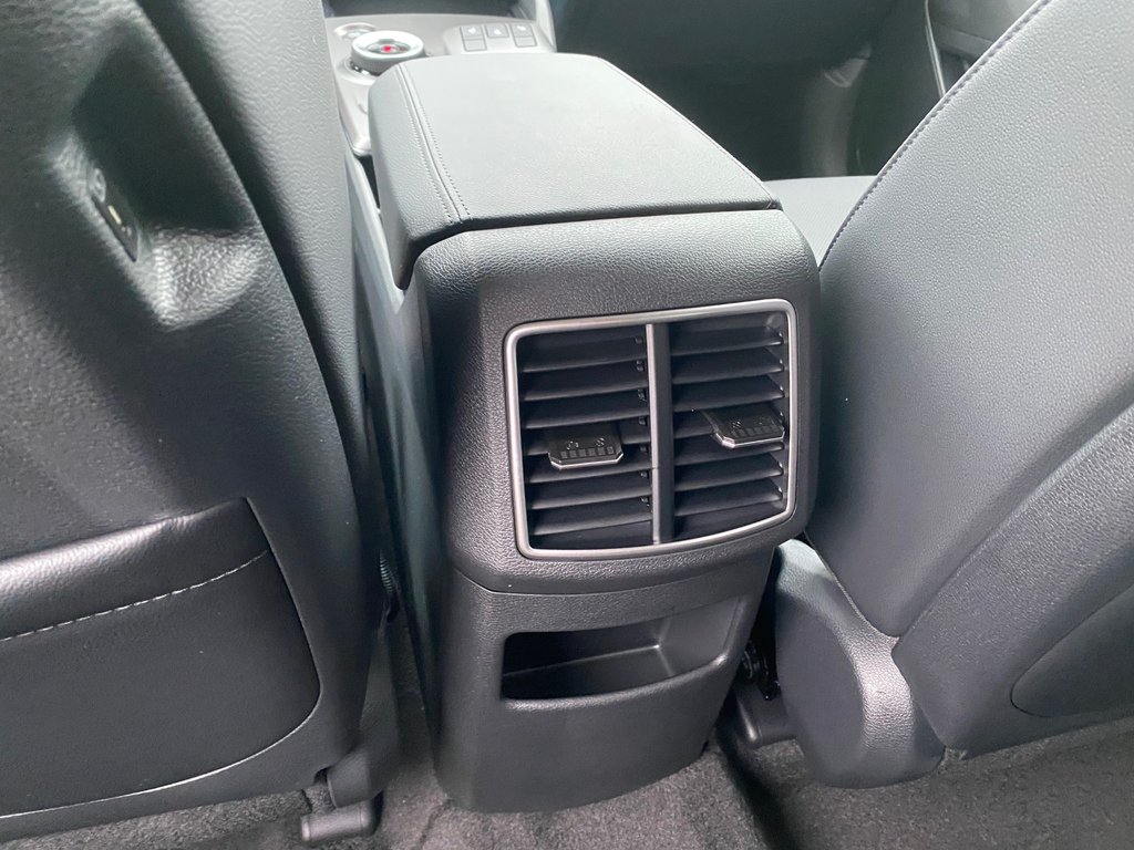 Kia Sportage Hybrid EX | HEV | Leather | Cam | USB | Warranty to 2034 2027 à Hebbville, Nouvelle-Écosse - 43 - w1024h768px
