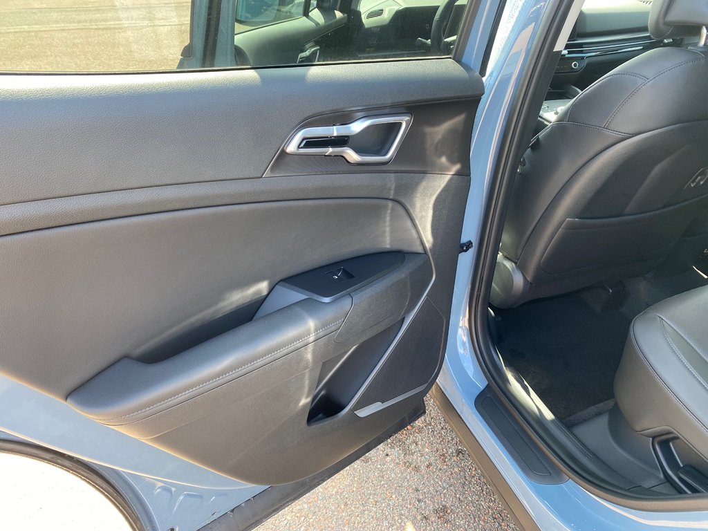 Kia Sportage Hybrid EX | HEV | Leather | Cam | USB | Warranty to 2034 2027 à Amherst, Nouvelle-Écosse - 50 - w1024h768px