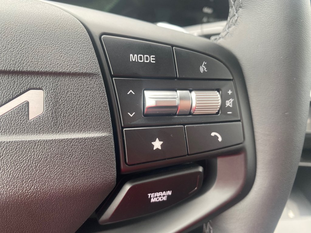 2027 Kia Sportage Plug-In Hybrid EX | PHEV | Leather | Roof | XM | Warranty to 2031 in Amherst, Nova Scotia - 20 - w1024h768px