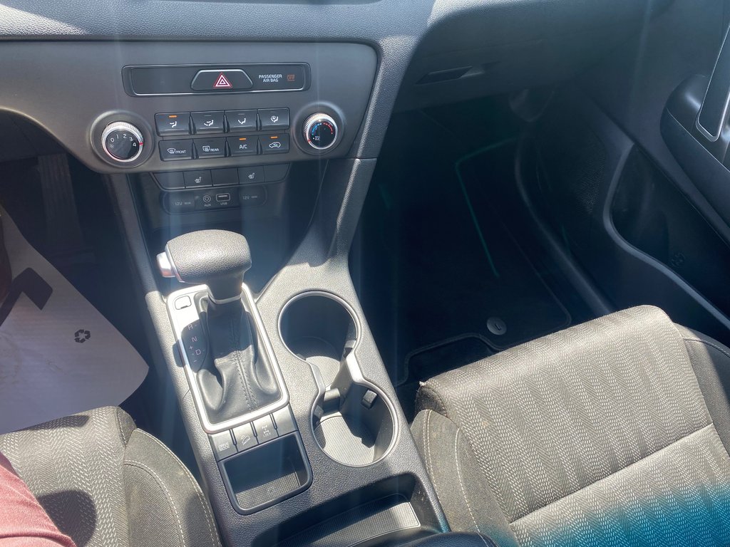 Kia Sportage LX | Cam | USB | HtdSeats | Bluetooth | Keyless 2017 à Amherst, Nouvelle-Écosse - 30 - w1024h768px