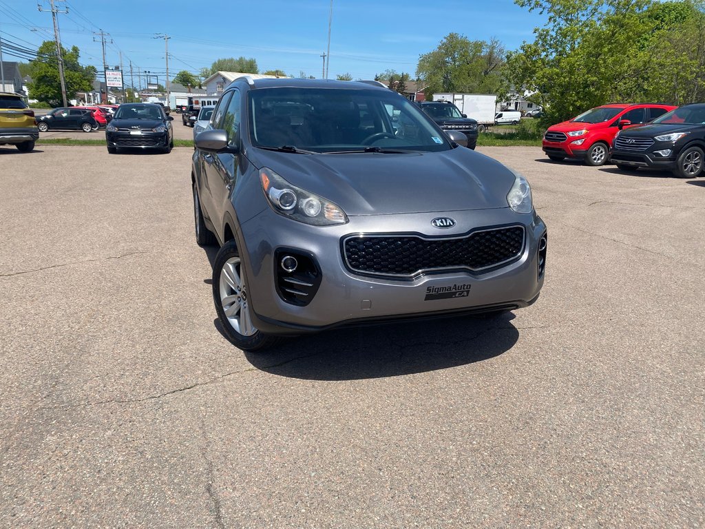 Kia Sportage LX | Cam | USB | HtdSeats | Bluetooth | Keyless 2017 à Amherst, Nouvelle-Écosse - 2 - w1024h768px