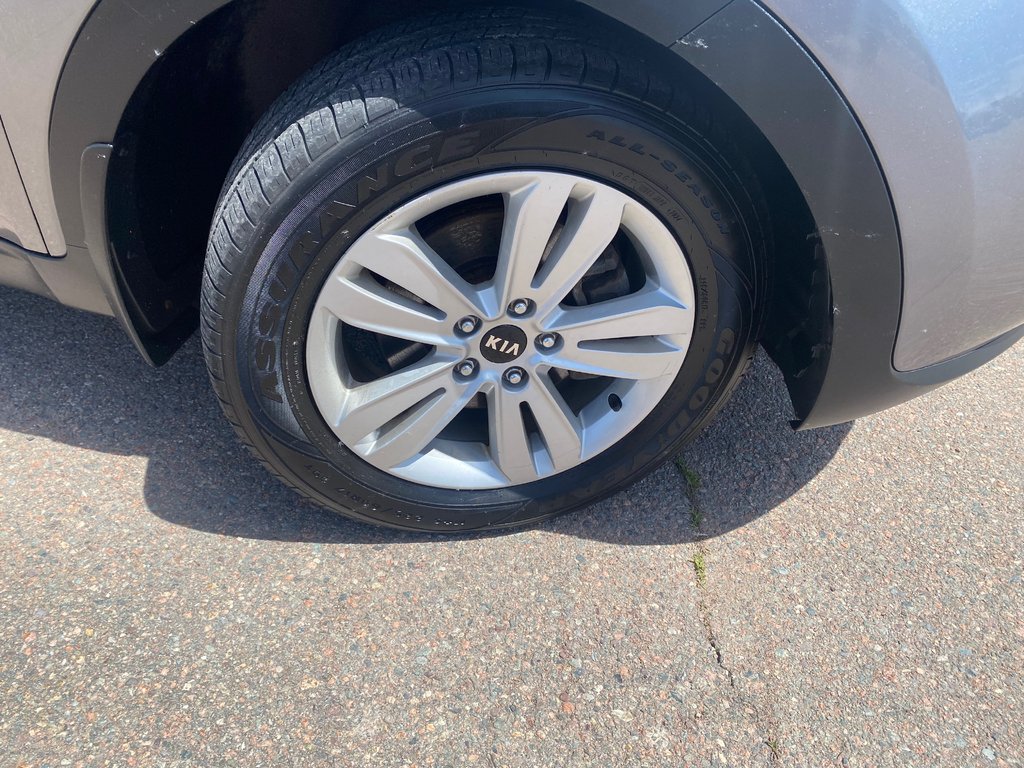 Kia Sportage LX | Cam | USB | HtdSeats | Bluetooth | Keyless 2017 à Amherst, Nouvelle-Écosse - 24 - w1024h768px