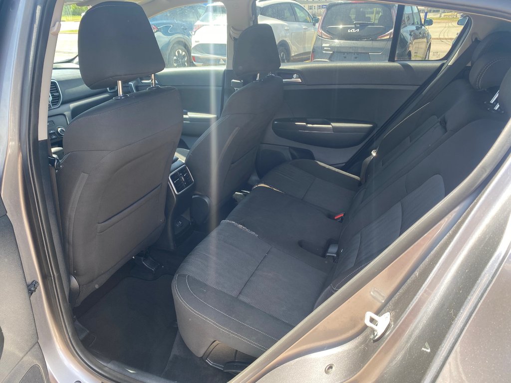 Kia Sportage LX | Cam | USB | HtdSeats | Bluetooth | Keyless 2017 à Amherst, Nouvelle-Écosse - 37 - w1024h768px