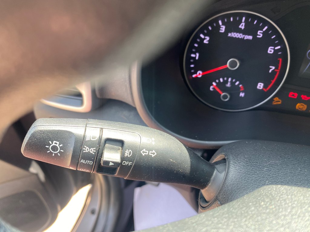 Kia Sportage LX | Cam | USB | HtdSeats | Bluetooth | Keyless 2017 à Amherst, Nouvelle-Écosse - 47 - w1024h768px