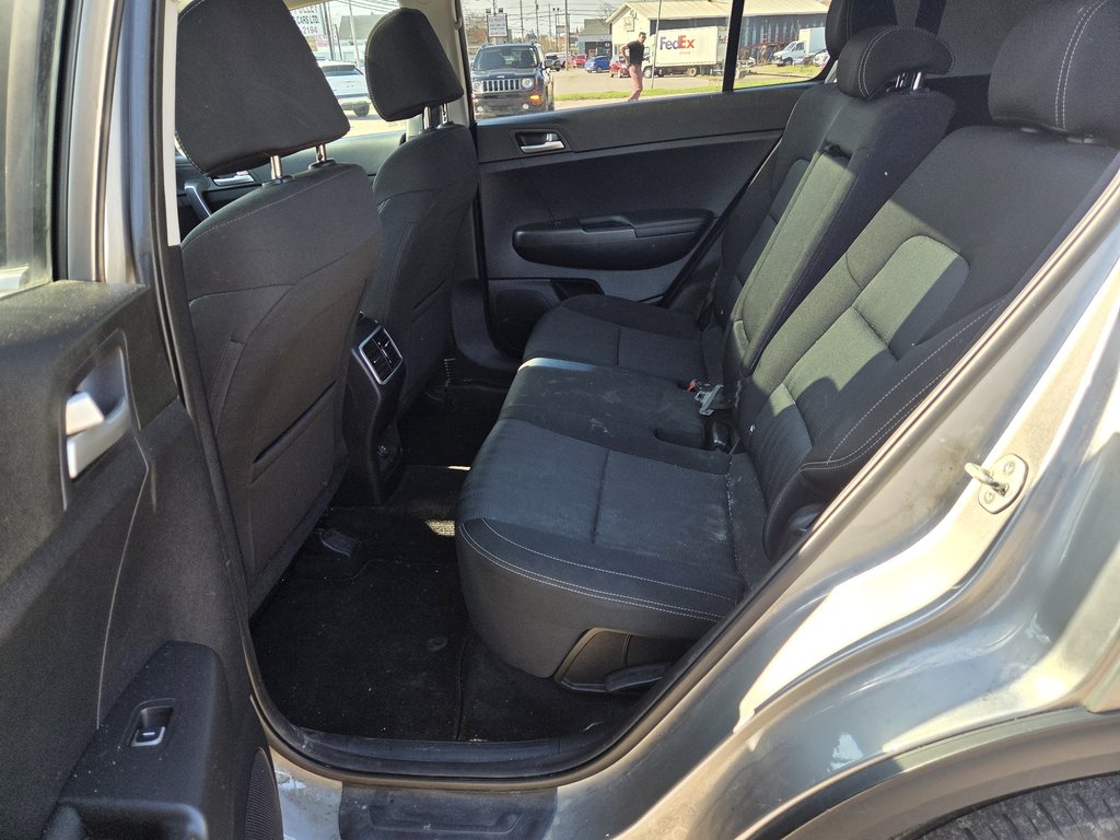 2020 Kia Sportage EX S | SunRoof | Cam | USB | HtdWheel | BSD in Hebbville, Nova Scotia - 40 - w1024h768px