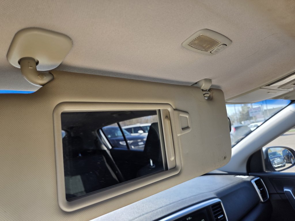 2020 Kia Sportage EX S | SunRoof | Cam | USB | HtdWheel | BSD in Hebbville, Nova Scotia - 30 - w1024h768px
