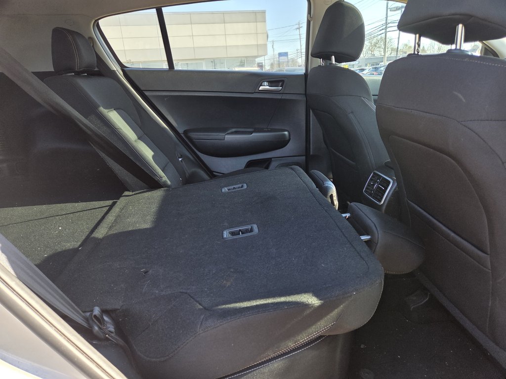 2020 Kia Sportage EX S | SunRoof | Cam | USB | HtdWheel | BSD in Hebbville, Nova Scotia - 39 - w1024h768px