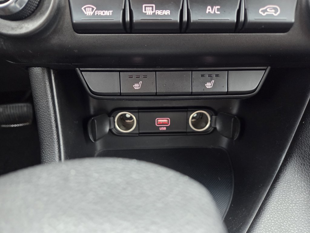 2021 Kia Sportage LX | Cam | USB | HtdSeats | Bluetooth | Keyless in Amherst, Nova Scotia - 24 - w1024h768px