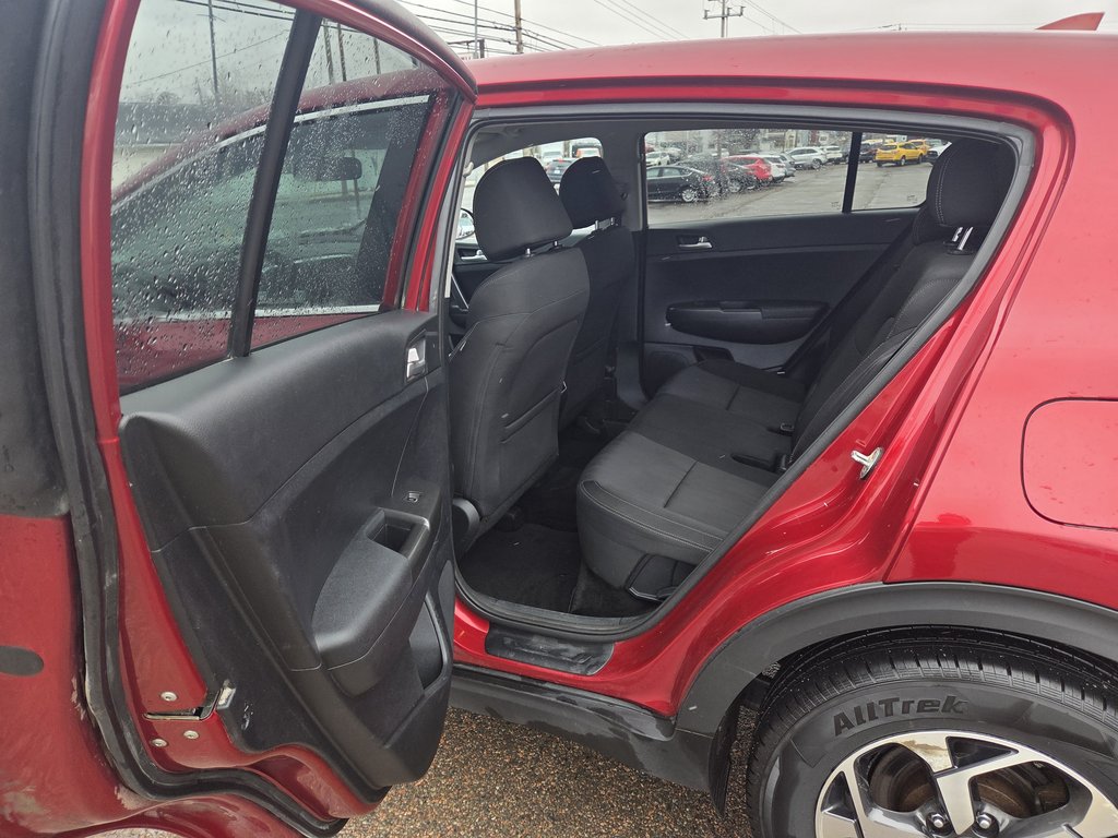 2021 Kia Sportage LX | Cam | USB | HtdSeats | Bluetooth | Keyless in Amherst, Nova Scotia - 67 - w1024h768px