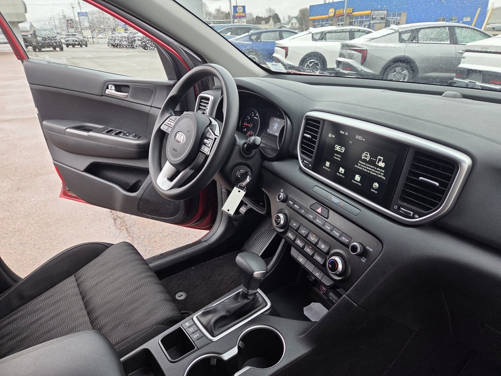 2021 Kia Sportage LX | Cam | USB | HtdSeats | Bluetooth | Keyless in Amherst, Nova Scotia - 40 - w1024h768px