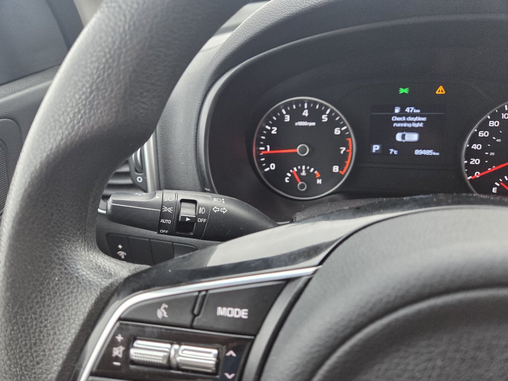 2021 Kia Sportage LX | Cam | USB | HtdSeats | Bluetooth | Keyless in Amherst, Nova Scotia - 31 - w1024h768px