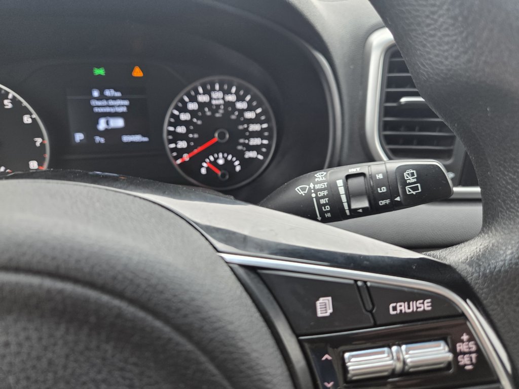 2021 Kia Sportage LX | Cam | USB | HtdSeats | Bluetooth | Keyless in Amherst, Nova Scotia - 29 - w1024h768px