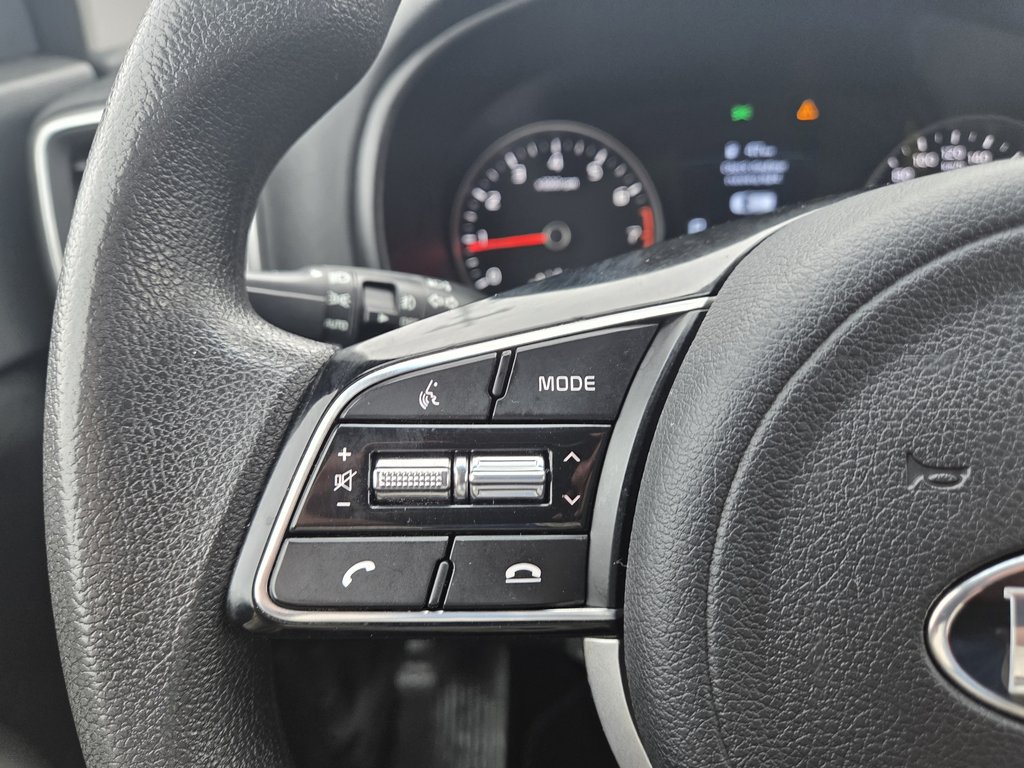 2021 Kia Sportage LX | Cam | USB | HtdSeats | Bluetooth | Keyless in Amherst, Nova Scotia - 32 - w1024h768px