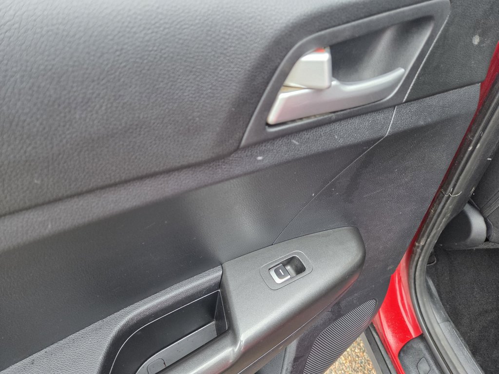 2021 Kia Sportage LX | Cam | USB | HtdSeats | Bluetooth | Keyless in Amherst, Nova Scotia - 69 - w1024h768px