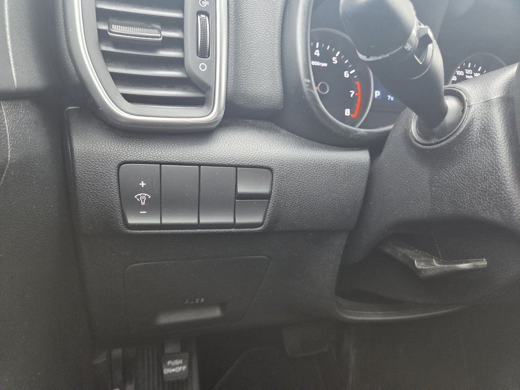 2021 Kia Sportage LX | Cam | USB | HtdSeats | Bluetooth | Keyless in Amherst, Nova Scotia - 33 - w1024h768px