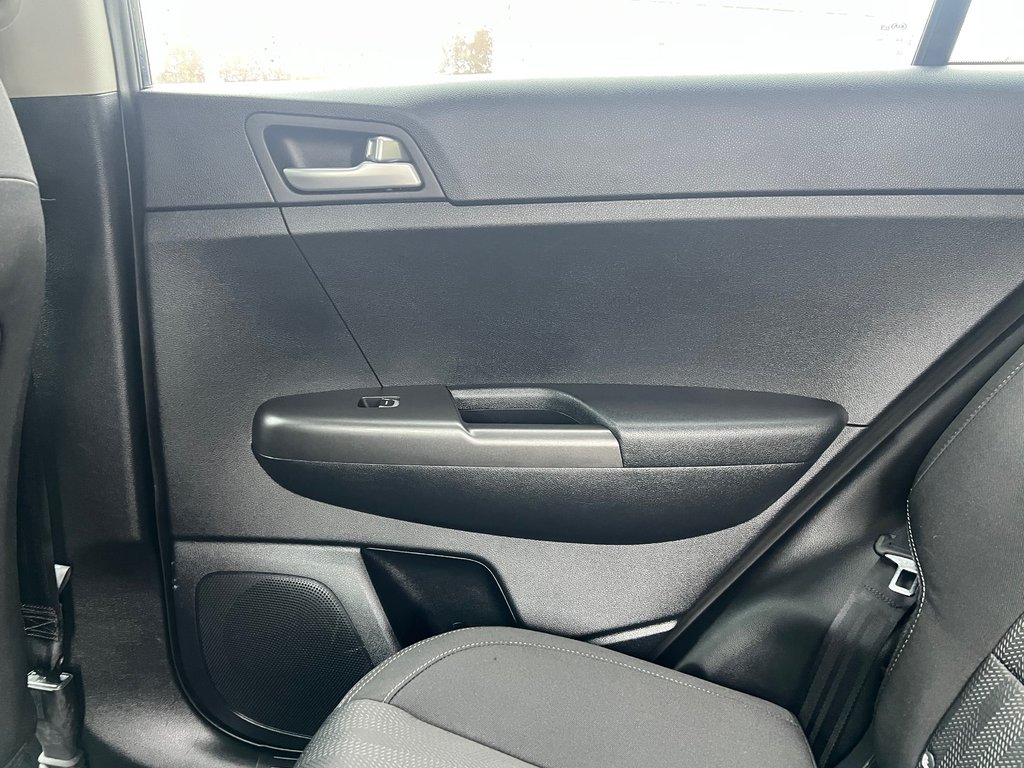 Kia Sportage LX | Cam | USB | HtdSeats | Warranty to 2026 2022 à Amherst, Nouvelle-Écosse - 49 - w1024h768px